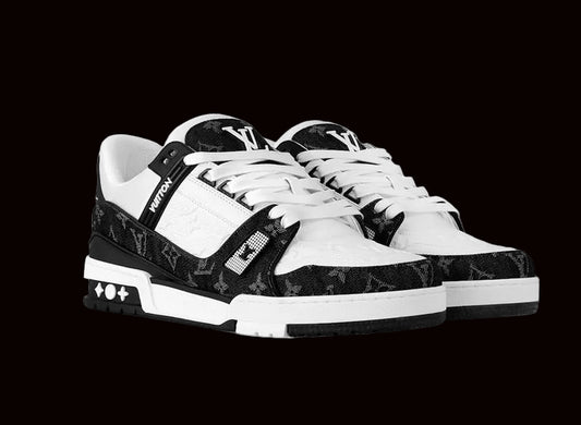 Louis Vuitton Sneakers Black